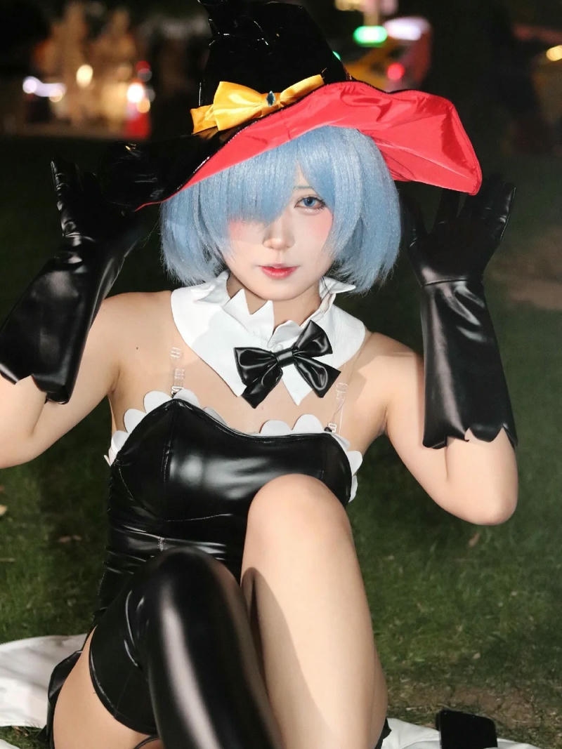 Cosplay ecchi quyến rũ cuốn hút mạnh mẽ tinh tế