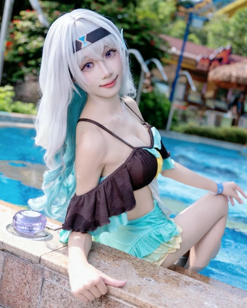 Ecchi cosplay hấp dẫn lung linh bắt mắt ấn tượng