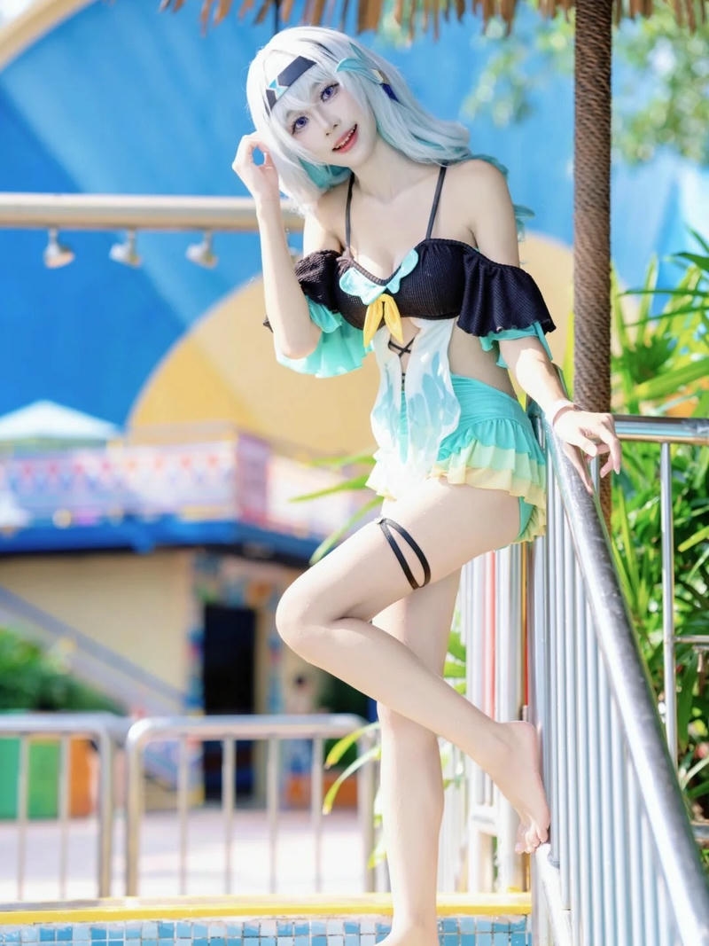 Ecchi cosplay lôi cuốn mạnh mẽ sinh động hoàn mỹ