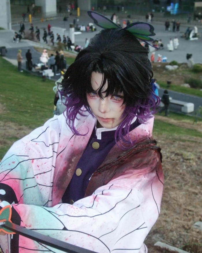 Shinobu cosplay hoàn mỹ mượt mà cảm xúc