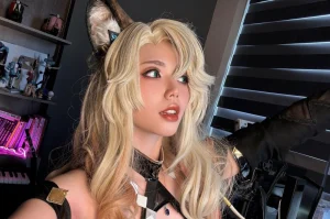 Zinie Quỳnh là ai? Giải mã sức hút ‘nóng bỏng’ của nữ cosplayer 1997
