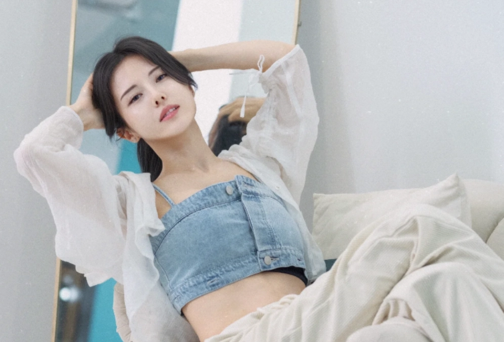 Ayaka Mutou là ai