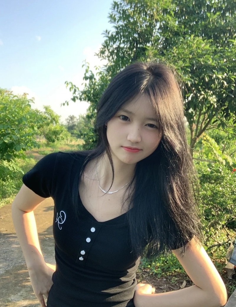 gái xinh 18 tuổi 6