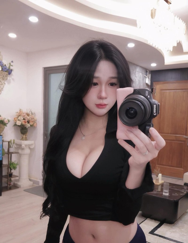 gái xinh ngực to 13