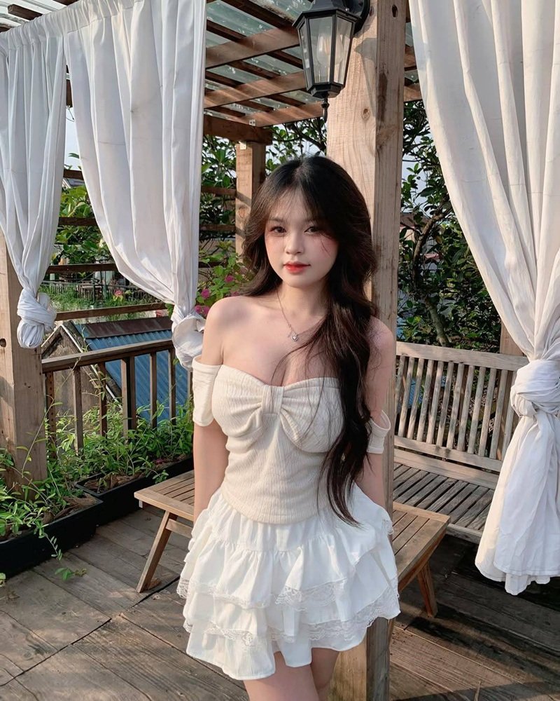 gái xinh ngực to 16