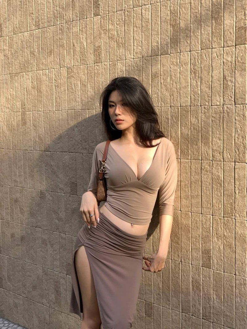 gái xinh ngực to 21