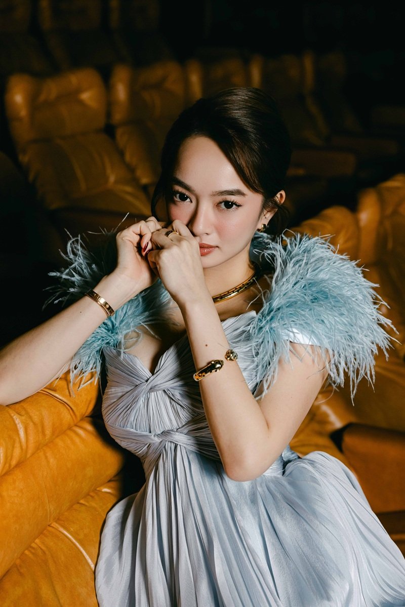 kaity nguyễn khoe body cân đối với đồ bơi