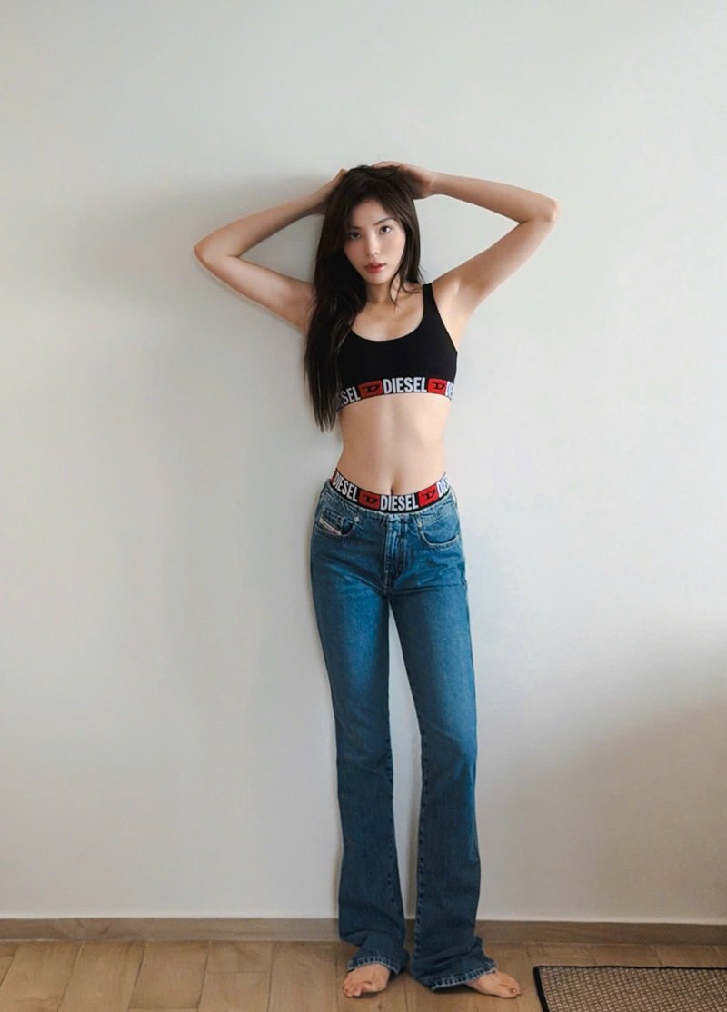 kỳ duyên bikini mang vẻ đẹp sắc sảo cuốn hút