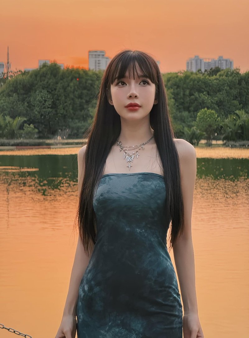 lyly bikini mang vẻ đẹp tự nhiên đầy hấp dẫn