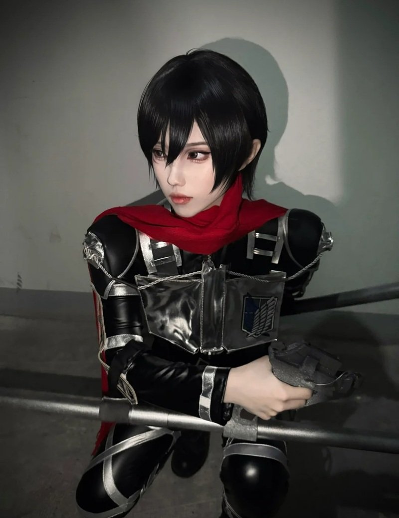 mikasa cosplay 19