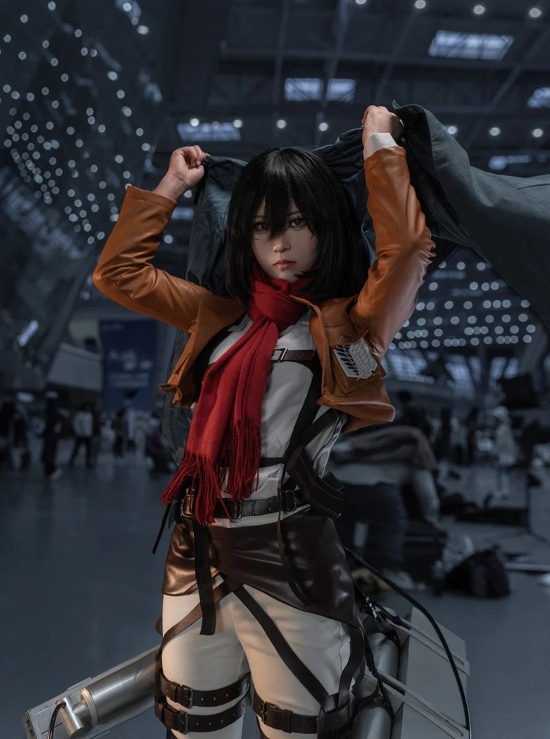 mikasa cosplay 35