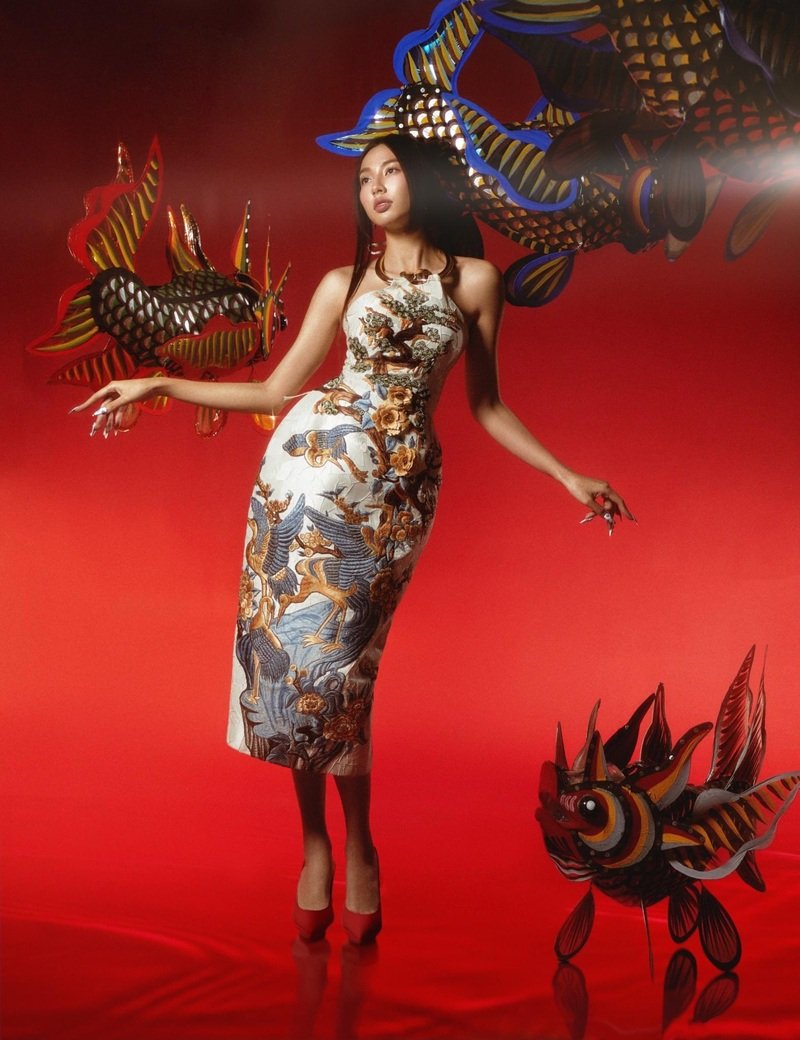 nguyễn thúc thùy tiên bikini phong cách hè