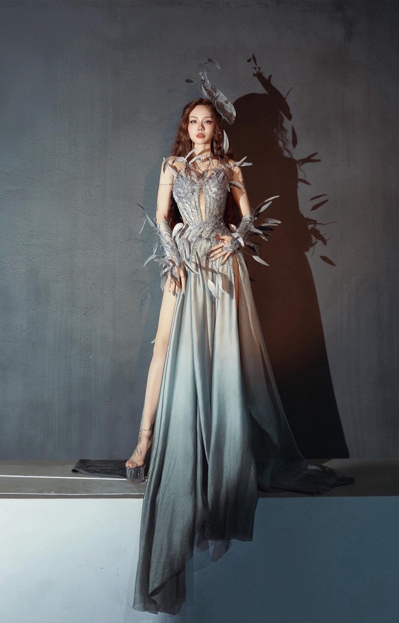 phương ly bikini phong cách hiện đại