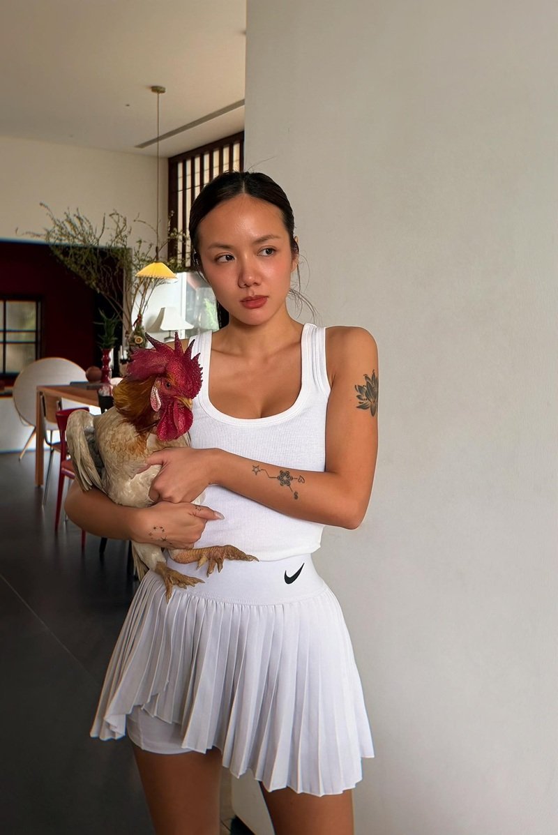 phương ly bikini tươi tắn tự nhiên