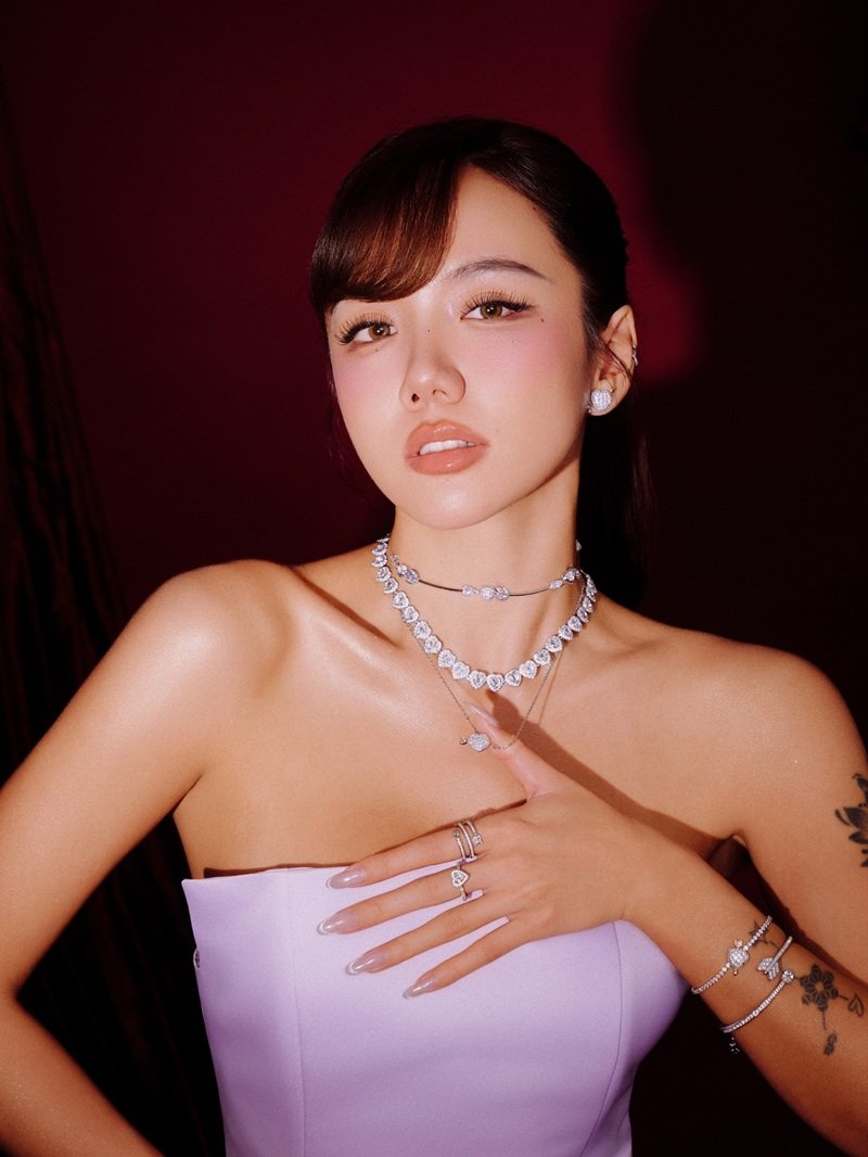 phương ly bikini ánh nhìn thu hút