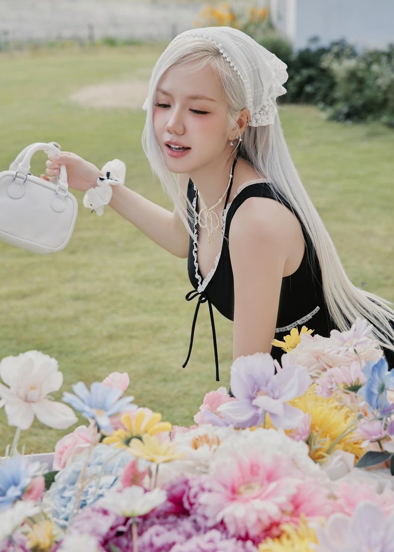 hình ảnh phương ly bikini quyến rũ