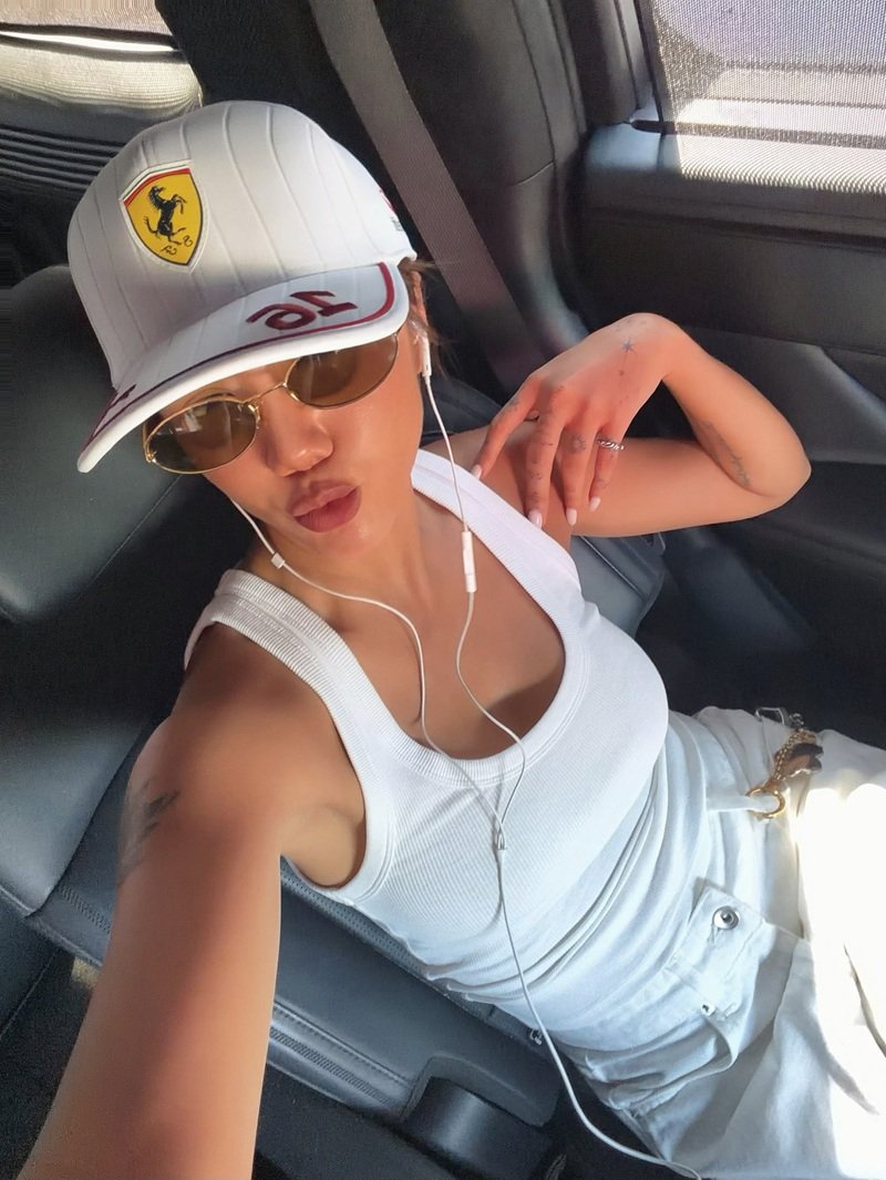 phương ly bikini 41