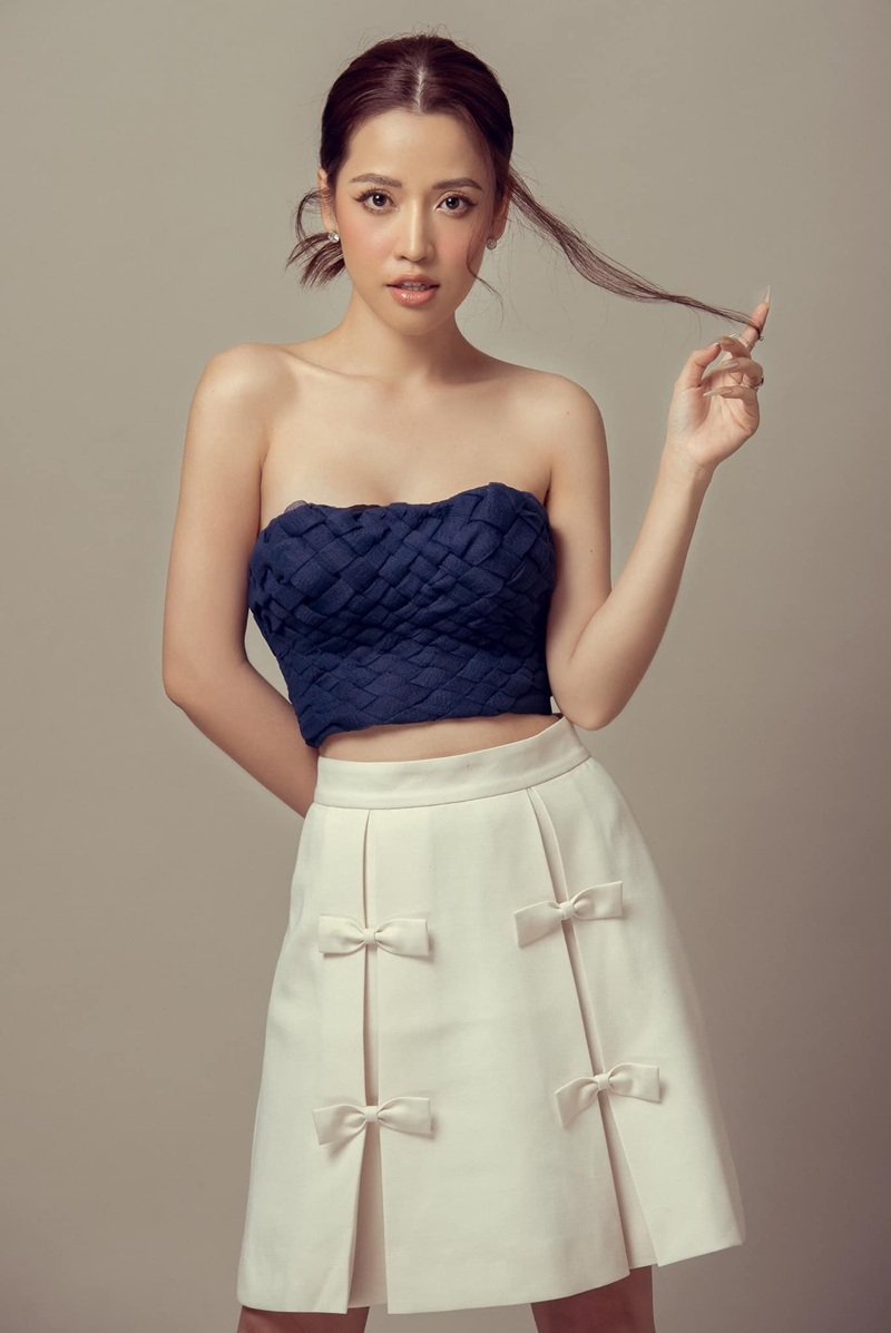 puka bikini quyến rũ đầy năng lượng