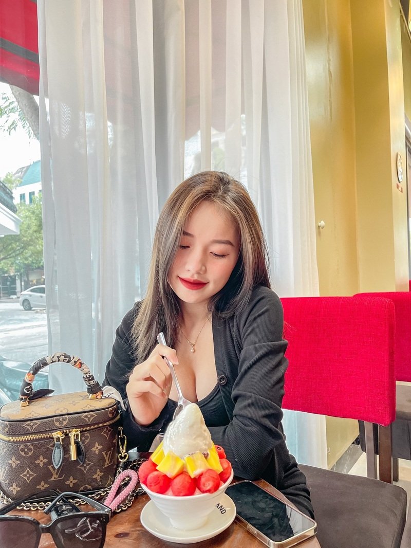 thị nhung mặc bikini 15