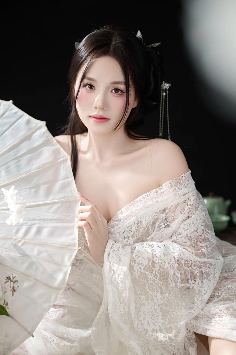 thị nhung mặc bikini 35