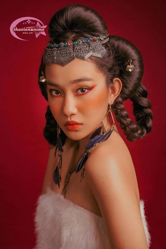 tieu-su-dien-vien-song-ngu-532061