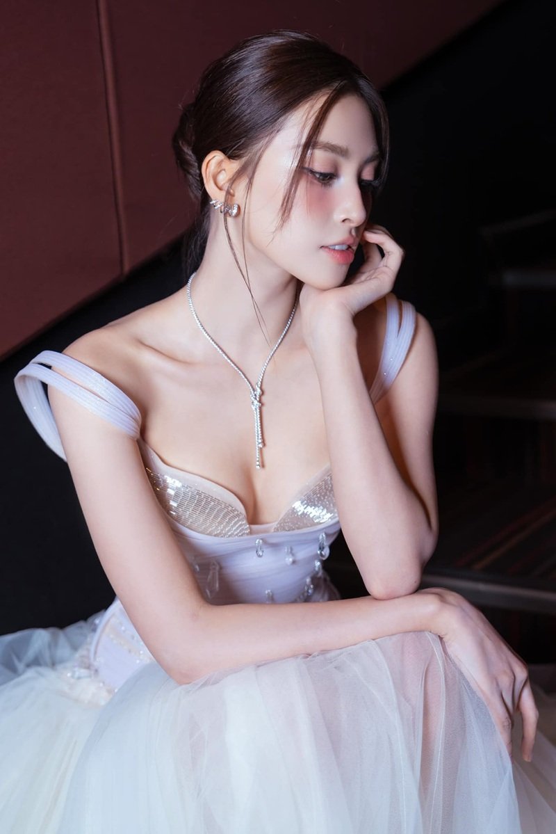 tiểu vy bikini​​ 14