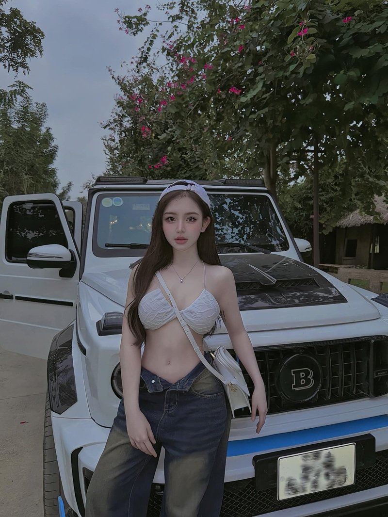 trần huyền châu sexy​​ 23