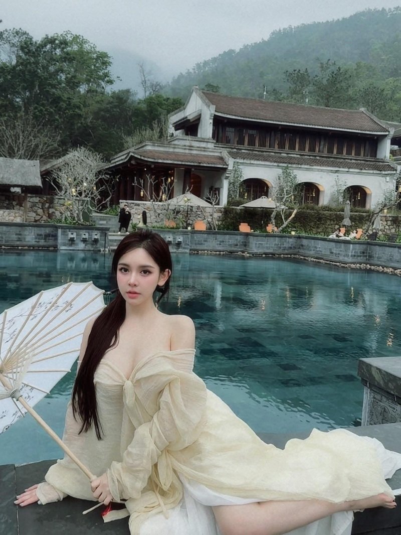 trần huyền châu sexy​​ 32