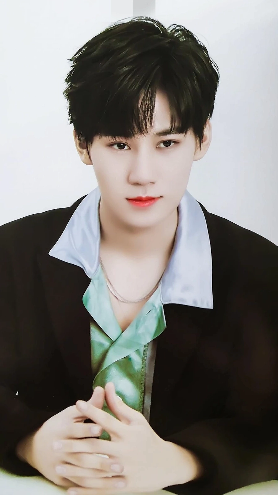 Trương Chân Nguyên: Idol cao nhất TNT, 12 tuổi vào TF Family, được Bạch Lộc cứu - Hình 6