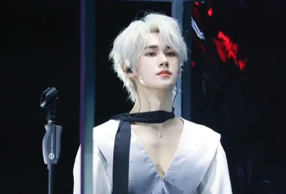 Trương Chân Nguyên: Idol cao nhất TNT, 12 tuổi vào TF Family, được Bạch Lộc cứu - Hình 1