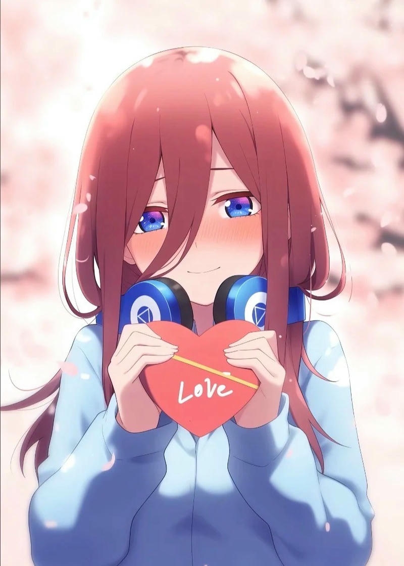 Ảnh Miku Nakano anime mang diện mạo nữ tính