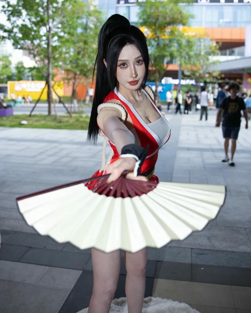 Hình ảnh cosplay của Mai Shiranui đầy ấn tượng
