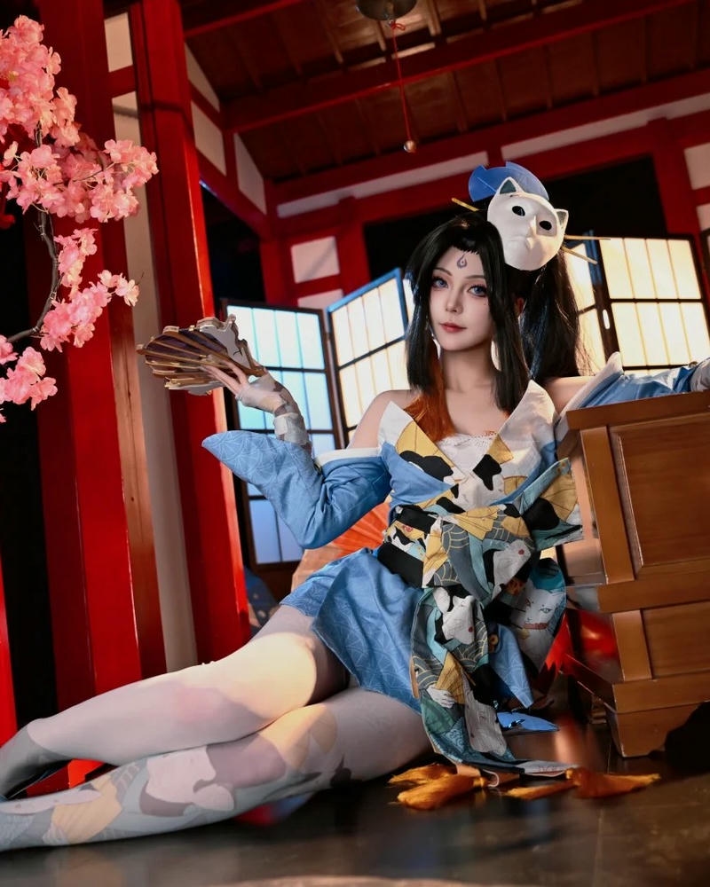 Mai Shiranui Cosplay với tạo hình nổi bật duyên dáng