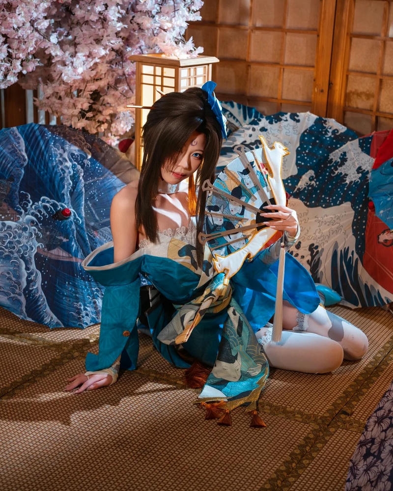 Mai Shiranui Cosplay với thần thái tự tin nổi bật