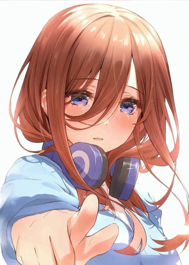 Nhân vật Miku Nakano anime sở hữu vẻ ngoài xinh xắn