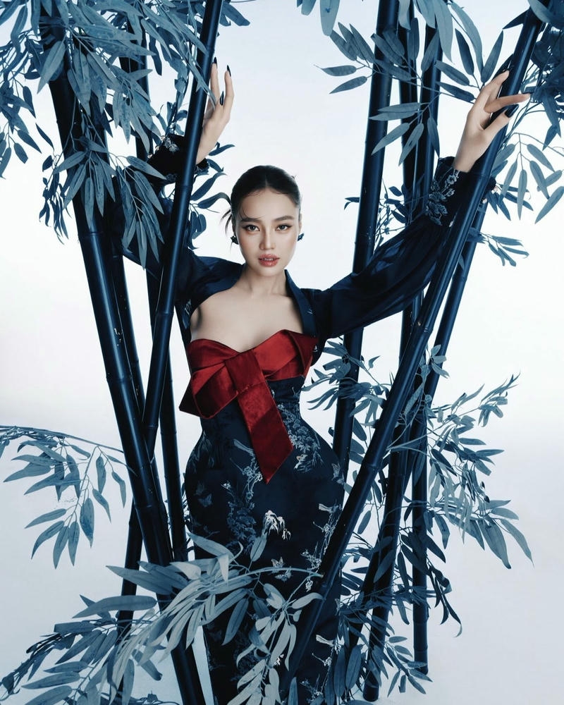 Ninh Dương Lan Ngọc sexy mang nét đẹp nữ tính