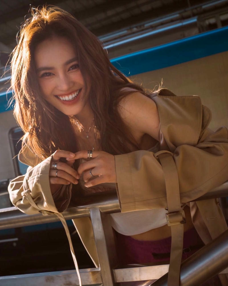 Ninh Dương Lan Ngọc sexy mang thần thái tự tin