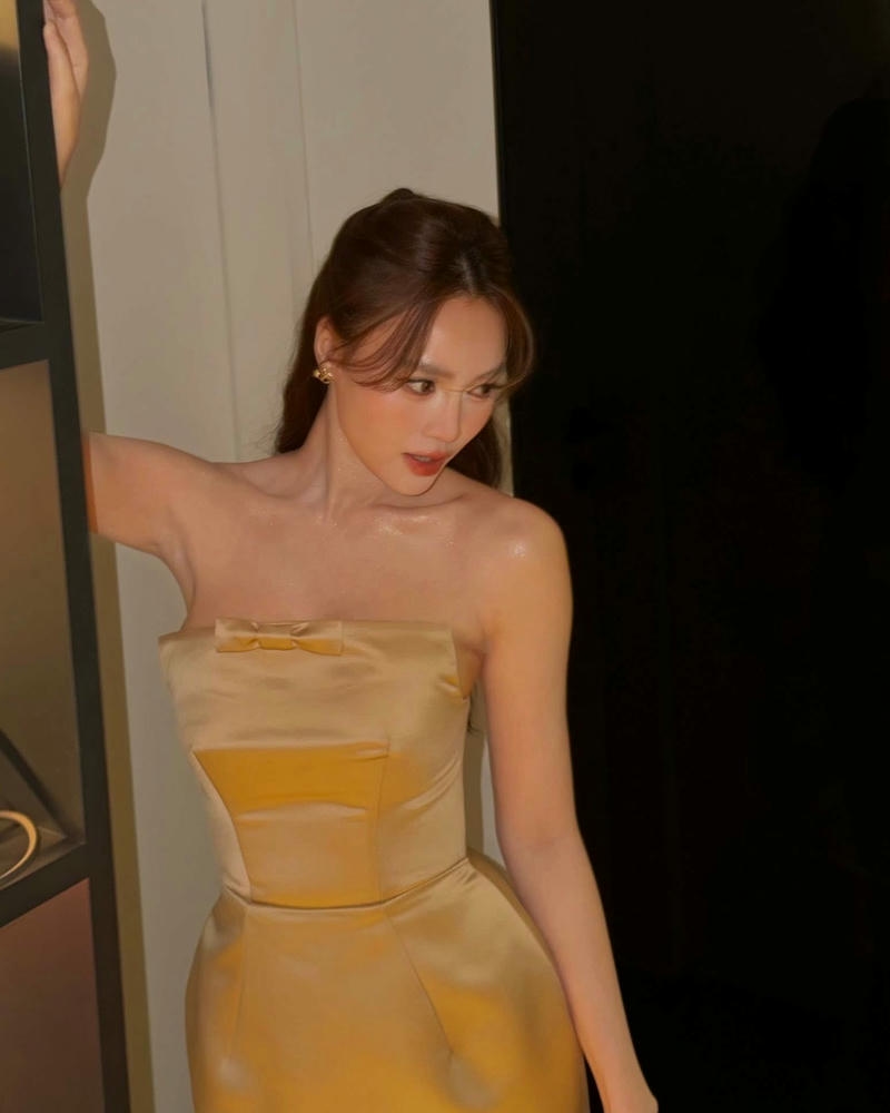 Ninh Dương Lan Ngọc sexy với vẻ ngoài đầy duyên dáng