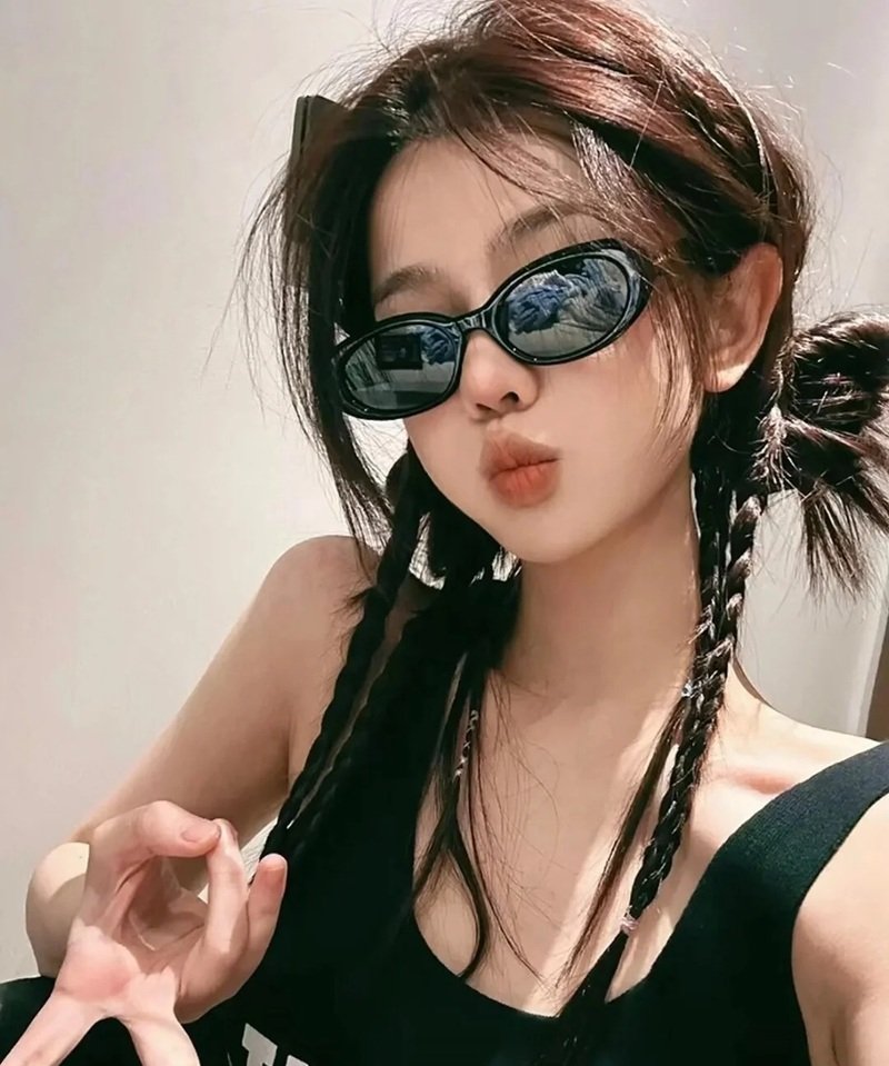 Hình avatar girl phố cuốn hút