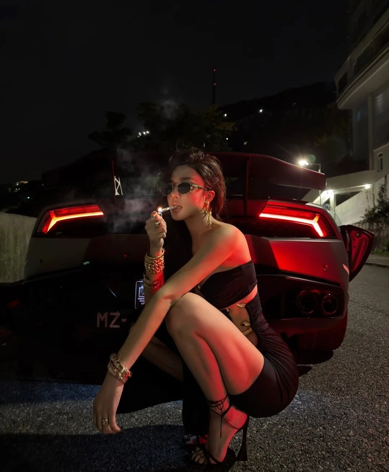 Avatar girl phố tone tối đẹp