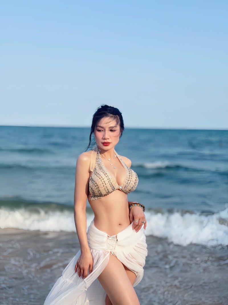 Ảnh Lâm Mỹ Vân2