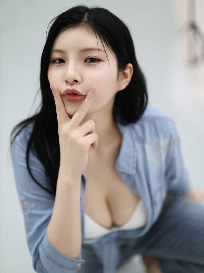 hình ảnh Kamiki Rei 3
