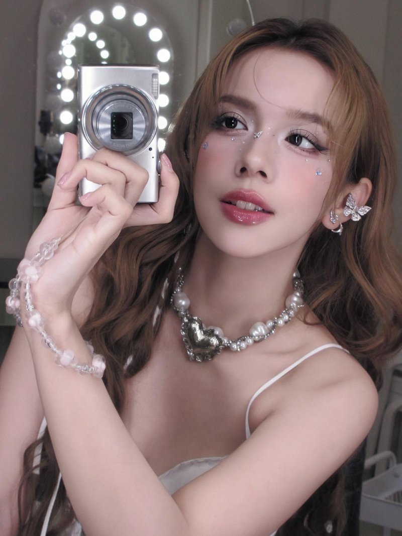 hình ảnh Miina 3