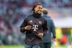 Bayern cứng rắn trước tham vọng chiêu mộ Olise của Real Madrid