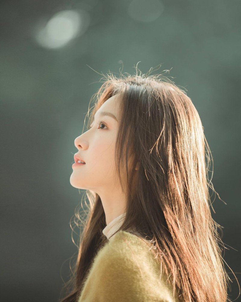 Ảnh girl xinh với gương mặt thanh tú