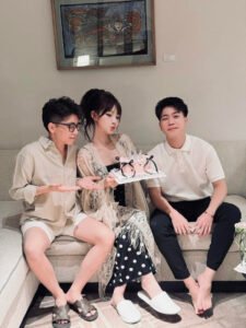 Bùi Thu Trà Sinh Năm Bao Nhiêu? Tiểu Sử Gây Chú Ý Của Con Gái Huấn Hoa Hồng
