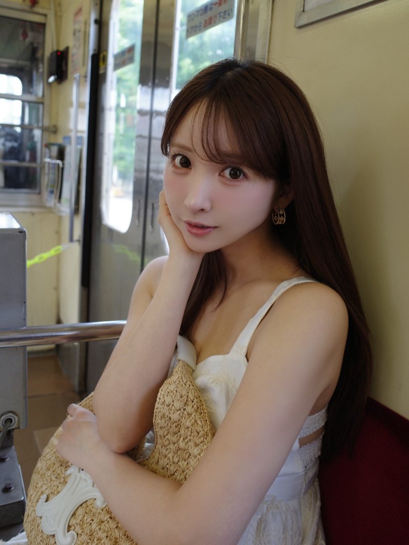 Mikami Là Ai 2