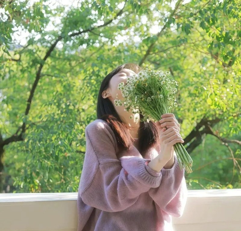 Avatar nữ che mặt người thật đẹp tự nhiên