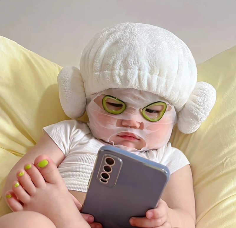 Ảnh avatar nữ tâm trạng đẹp