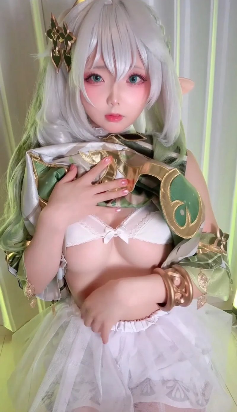 Cosplayer Nahida tạo hình đẹp